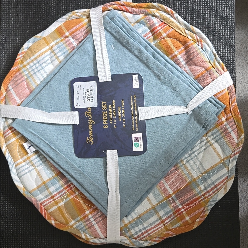 Tommy Bahama Placemats & Napkins Set Of 4